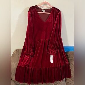 NWT 52seven Red Velvet Dress Size 3X